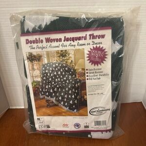 VTG 2000 Mohawk double Woven Jacquard Throw Blanket green/ White Christmas Trees